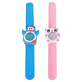 UKCOCO Kinderuhr 2 Stück Kinder Cartoon Uhren Kreative Schlaguhren Kinder Quarz Ohrfeigen Armbanduhren Kreative Studenten Geschenke (Blue Penguin Pink Panda Pattern 1 Stück)