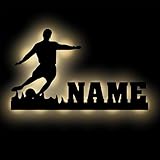 Dekolicht 'Kicker' mit Personalisierung | Geschenk-Idee für große und kleine Fußballfans | Fußballer Wanddeko mit LED/RGB-Beleuchtung | Fußball Wandlampe aus H
