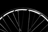 Reflektoren-Aufkleber fürs Fahrrad - 40 Streifen im Set - optimal für 27,5 28 und 29 Zoll Felgen – Farbe schwarz (weiß reflektierend) – hochwertige Sticker aus robuster 3M Qualitäts-Reflexfolie