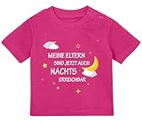 Baby Tshirt in Pink 0-36 Monate mit Druck T-Shirt mit Spruch, Geschenk zur Geburt Meine Eltern sind jetzt auch Nachts erreichbar T-Shirt für Kleinkind 0, 1, 2, 3 J
