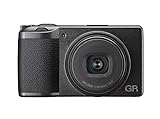 Ricoh GR III Digitale Kompaktkamera, 24 MP, 28 mm f 2.8 Objektiv mit Touchscreen LCD