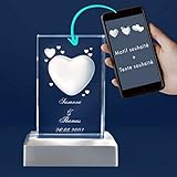 3D Glas mit Herz Motiv und Wunschnamen Gravur und Datum Liebesgeschenk (mit Standard Leuchtsockel, S - 50x45x80 mm)
