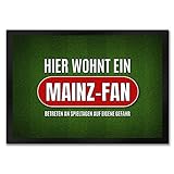 trendaffe - Hier wohnt EIN Mainz-Fan Fußmatte mit Rasen Motiv Fußball Mainz Tor Verein Platz