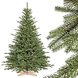 FAIRYTREES Weihnachtsbaum künstlich BAYERISCHE Tanne Premium, Material Mix aus Spritzguss & PVC, inkl. Holzständer, 180cm, FT23-180