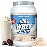 Body Attack - 100% Whey Protein, extra cremiges Eiweißpulver mit Hydrolysat und BCAA´s, unterstützt Muskelaufbau und Diäten, für alle Sportler & Athleten - Made in Germany – 900g (Cookies n Cream)