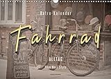 Fahrrad Alltag - Film Noir Style (Wandkalender 2022 DIN A3 quer)